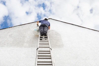 Peinture extérieure à Montmelard — façades et ravalement